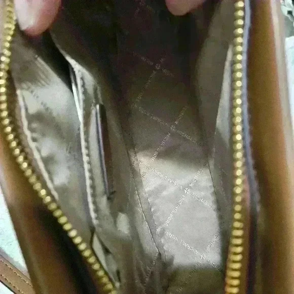 NWT Michael Kors Jet Set bag - Picture 7 of 9